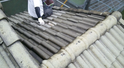 屋根塗装の様子